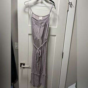 Women’s sleeveless Knox Rose clip dot dress.